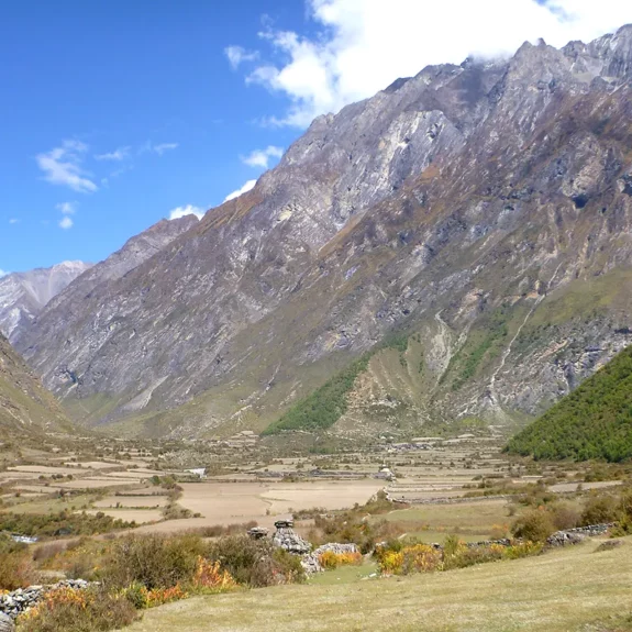 Manaslu with Tsum Valley Trek