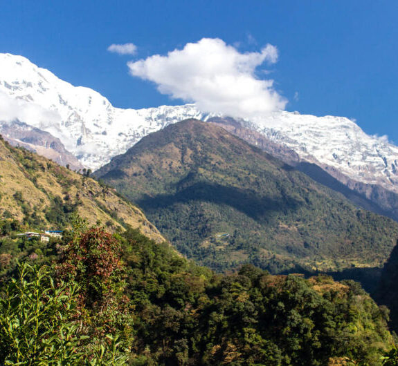 ABC trek trail with stunning Annapurna mountain views